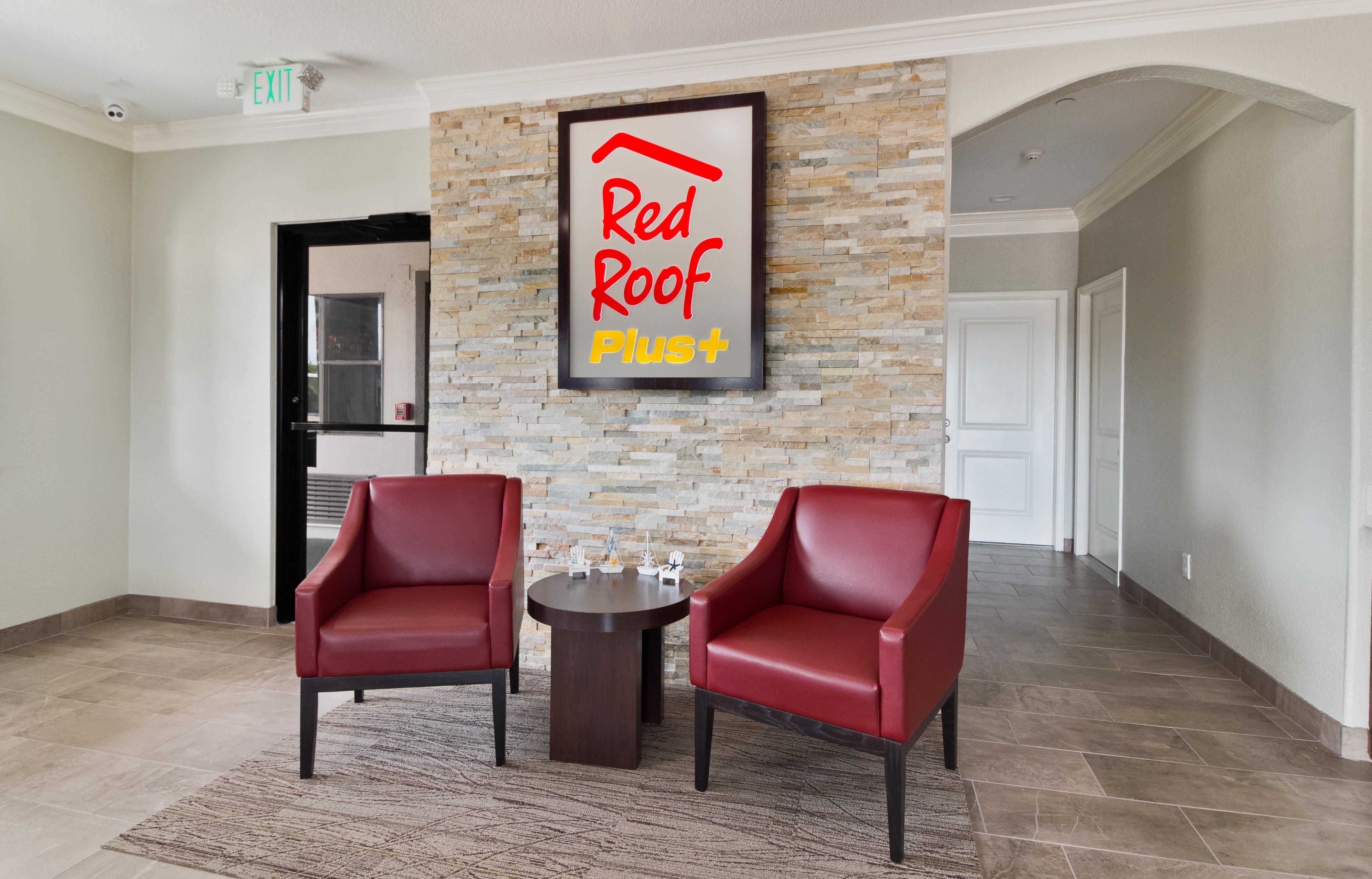 Red Roof Inn Plus + Galveston - Beachfront المظهر الخارجي الصورة