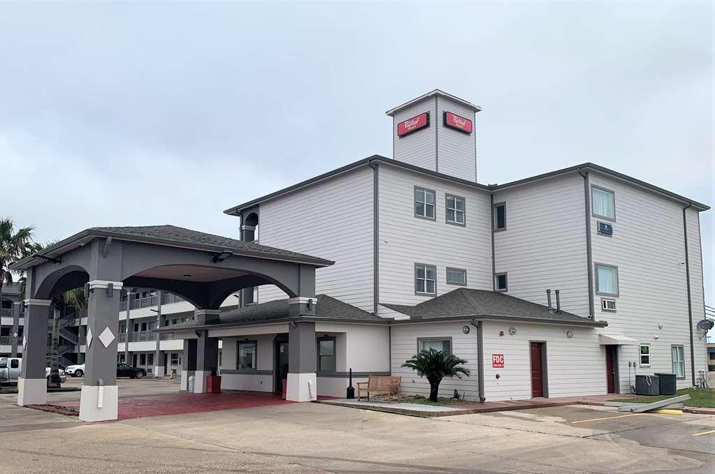 Red Roof Inn Plus + Galveston - Beachfront المظهر الخارجي الصورة